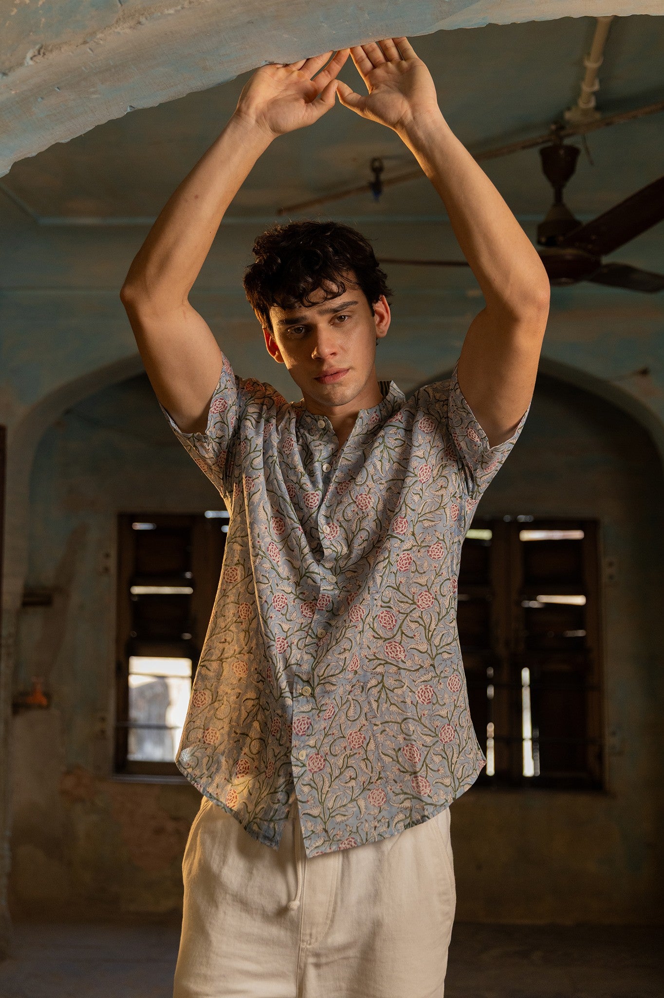 Neer Shirt