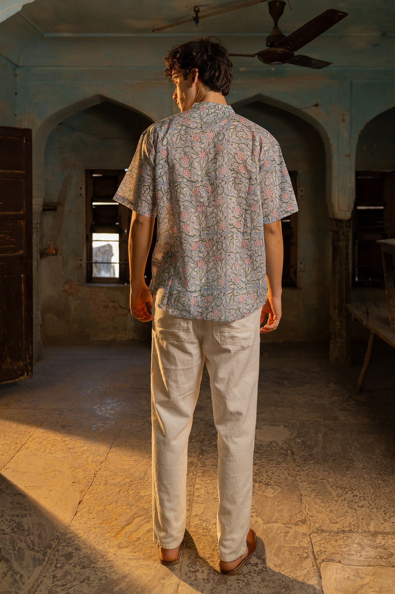 Neer Shirt