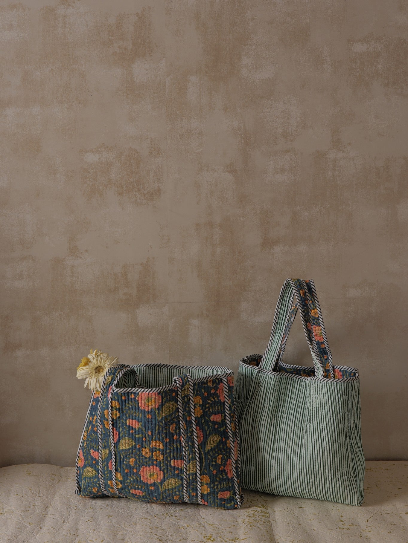Amla Tote